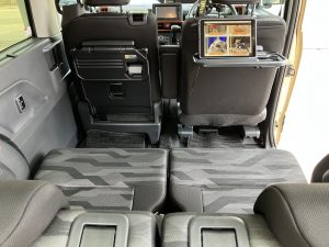 ペットタクシーHappyの新車両車内 後部座席の広さと快適装備